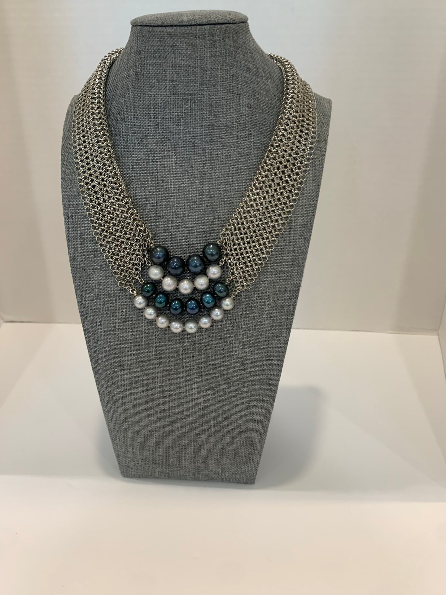 Navy & White Pearl Necklace