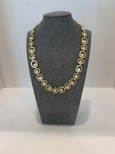 Pearl & Gold Necklace W Magnetic Closure