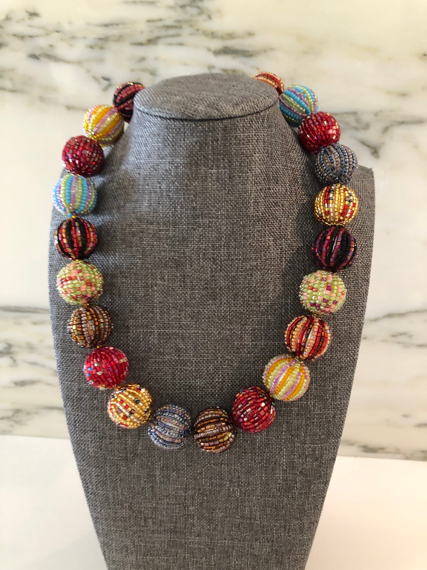Multi-Color Beaded Becklace, Bright Colorful Statement Necklace, Chunk –  Polka Dot Drawer
